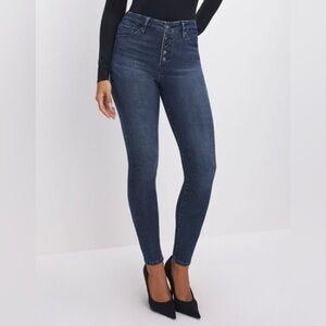 Good American “Good legs” jeans